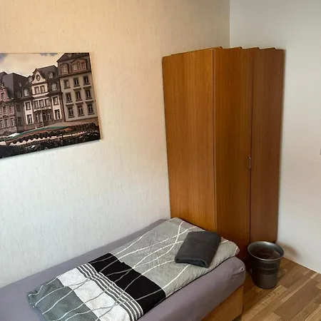 Ruhige Zentral Gelegene Fuer Monteure In Apartment *