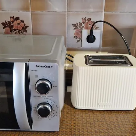 Ruhige Zentral Gelegene Fuer Monteure In *