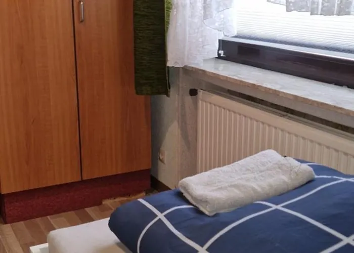 Ruhige Zentral Gelegene Fuer Monteure In Apartamento