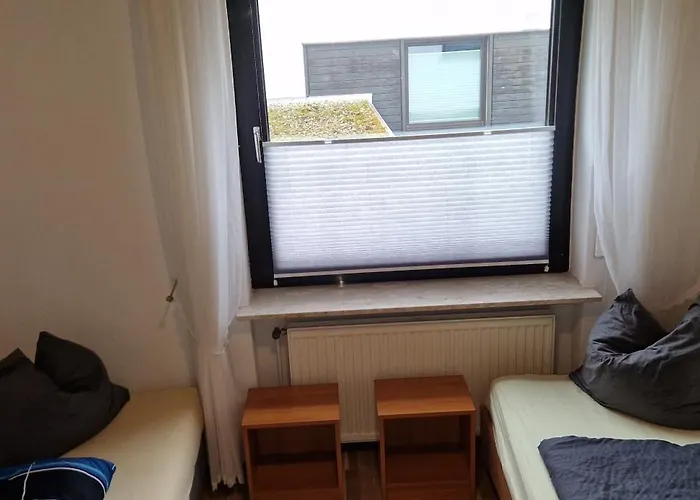 Ruhige Zentral Gelegene Fuer Monteure In *